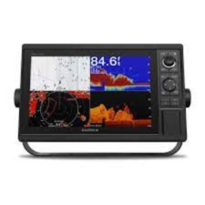 Built-in GPS and Chartplotter